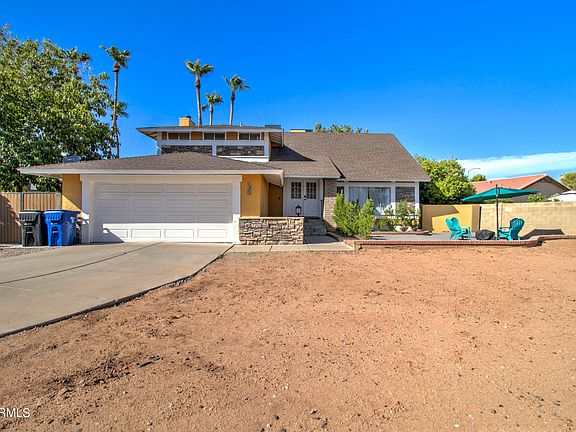 3rd image of 3036 E HARMONY Circle