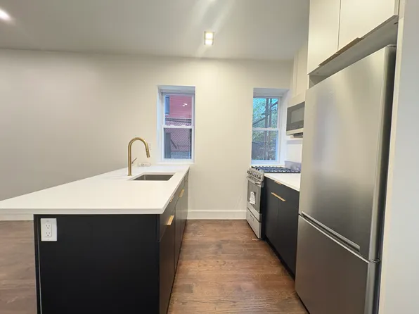 84 Palisade Avenue image 2 of 8