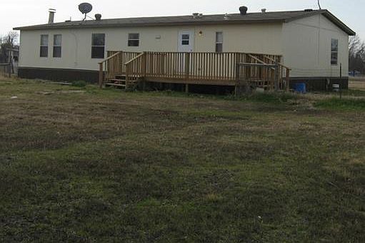 3rd image of 3451 Melody Ln