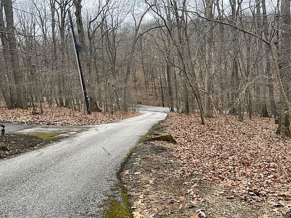 5th image of 19819 Valley Mill Rd