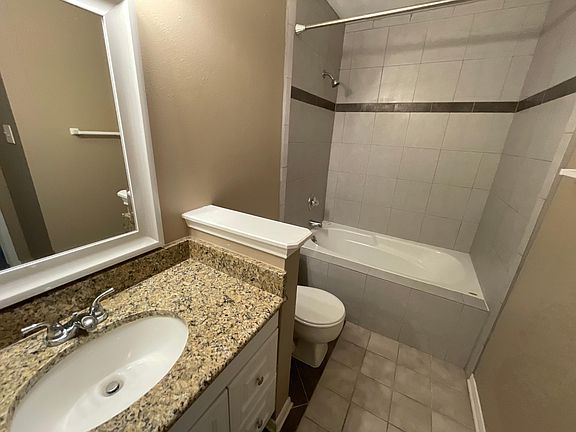 5th image of 2300 Old Spanish Trl APT 1100