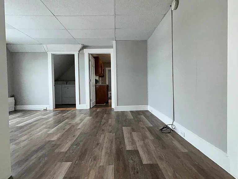 359 Belmont St #3 — Photo 10