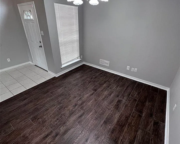 5316 Pebblestone Dr — Photo 6
