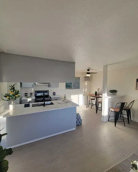 2375 Notre Dame Blvd #10 — Photo 7