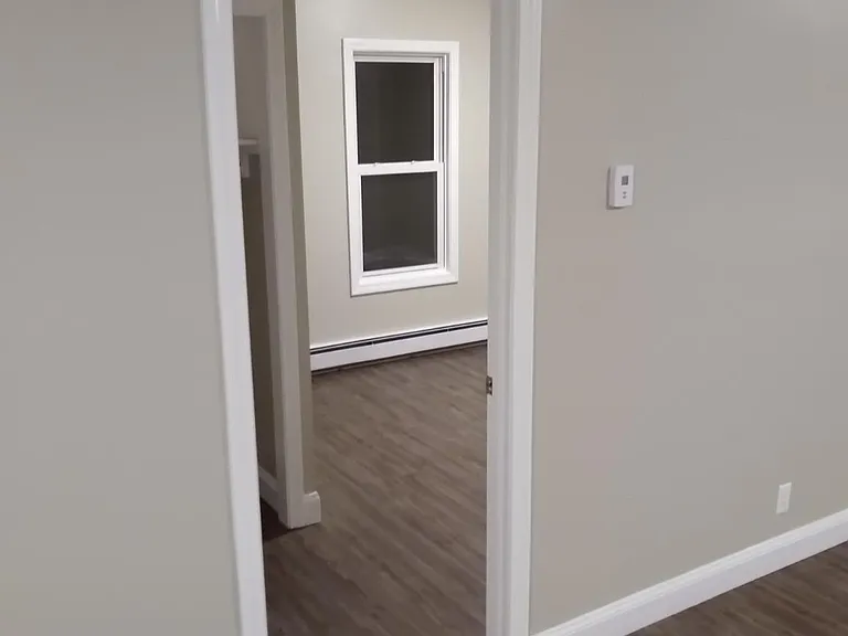 49 Westminster Ave #1 — Photo 29