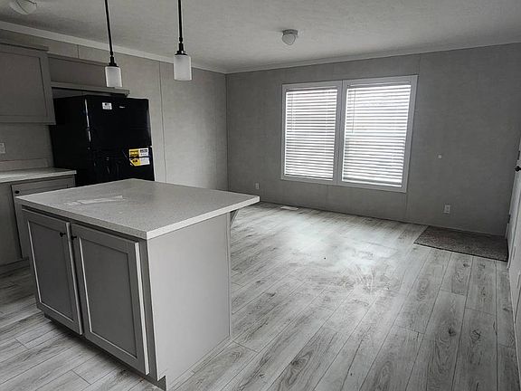 3rd image of 746 N Main St Lot 39
