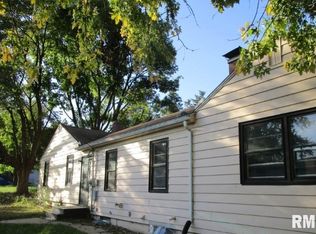1235 1st Ave, Clinton, IA 52732