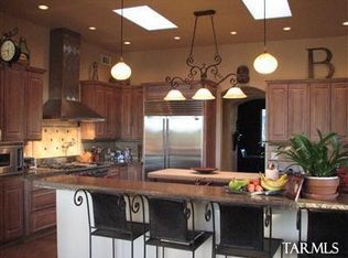 3145 E Cerrada, Tucson, AZ 85718