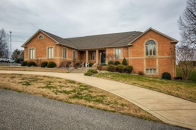 1st image of 3455 Chur Dr