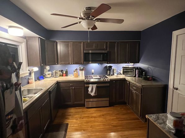 259 S Lake Pleasant Rd APT 1