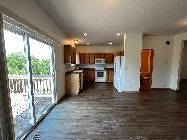 1247 Turtle Creek Rd — Photo 4