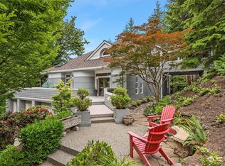18607 NW Cervinia Ct, Issaquah, WA 98027