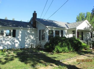 630 S McKinley Rd, Flushing, MI 48433