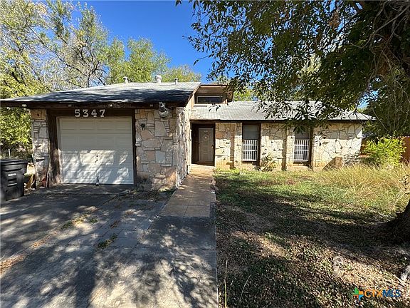 3rd image of 5347 Encanta St