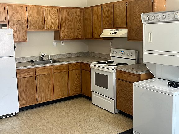3rd image of 702 N Union St #1