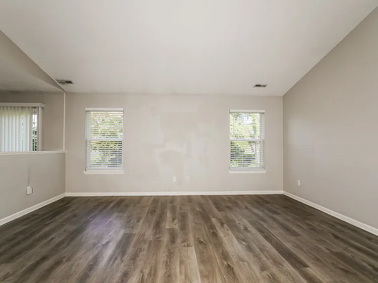 19219 Prairie Crossing Dr — Photo 6