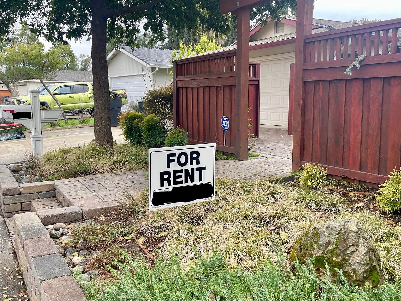 8716 Sturgeon Way — Photo 1