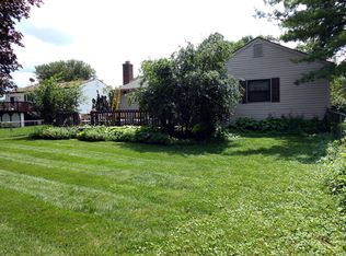 2112 Fox Hollow Dr, Columbus, OH 43228