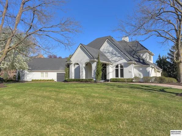 13835 Hamilton St, Omaha, NE 68154