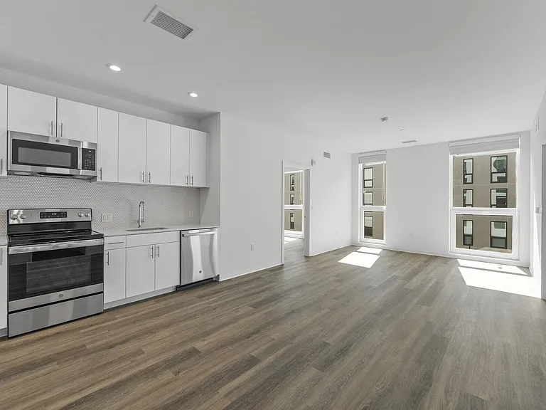 The Clark — Photo 12