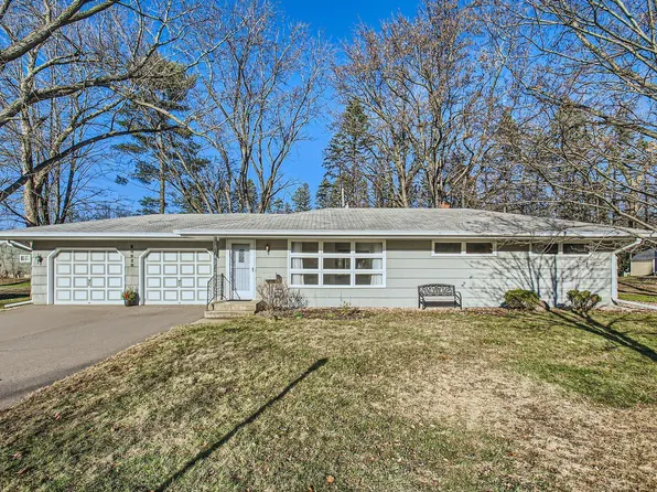14912 Belvoir Dr, Minnetonka, MN 55345