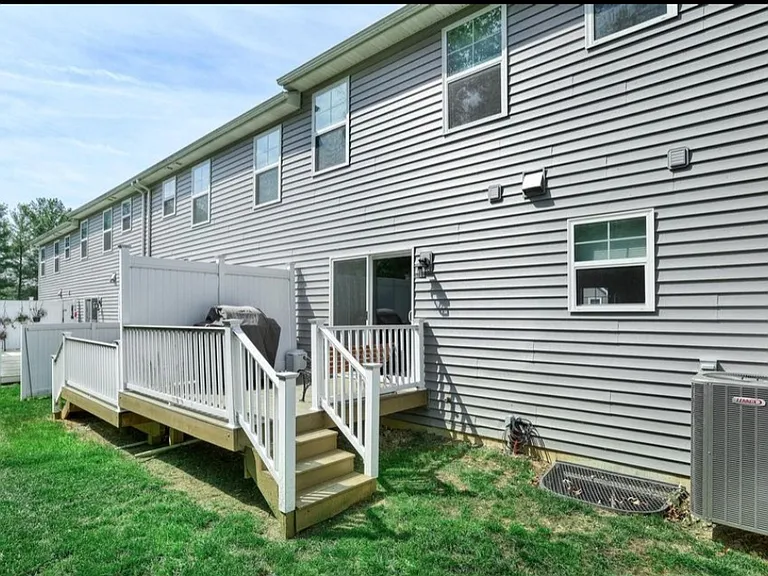 15 Woods Dr — Photo 13