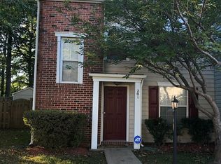 201 Wind Ridge Dr, Stafford, VA 22554