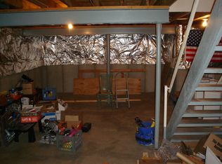 8841 Rambling Ridge Dr, West Chester, OH 45069