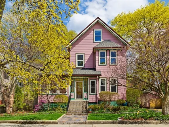 61 Dudley St, Medford, MA 02155