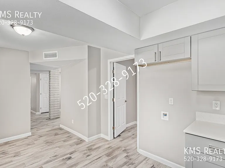 9600 E Barrudean Hills St — Photo 33