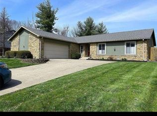 515 Covered Bridge Rd, Greenwood, IN 46142