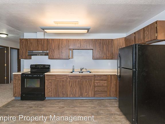 3rd image of 1122 Matthew Cir APT D