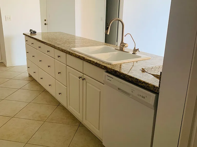 950 Egret Cir #5304 — Photo 13