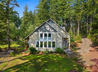2410 E Phillips Lake Loop Rd, Shelton, WA 98584