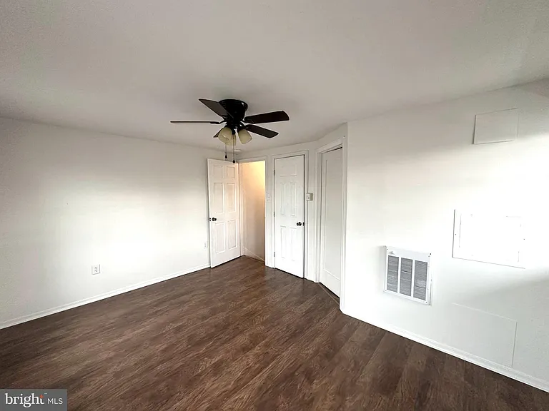 277 S Potomac St #3 — Photo 20