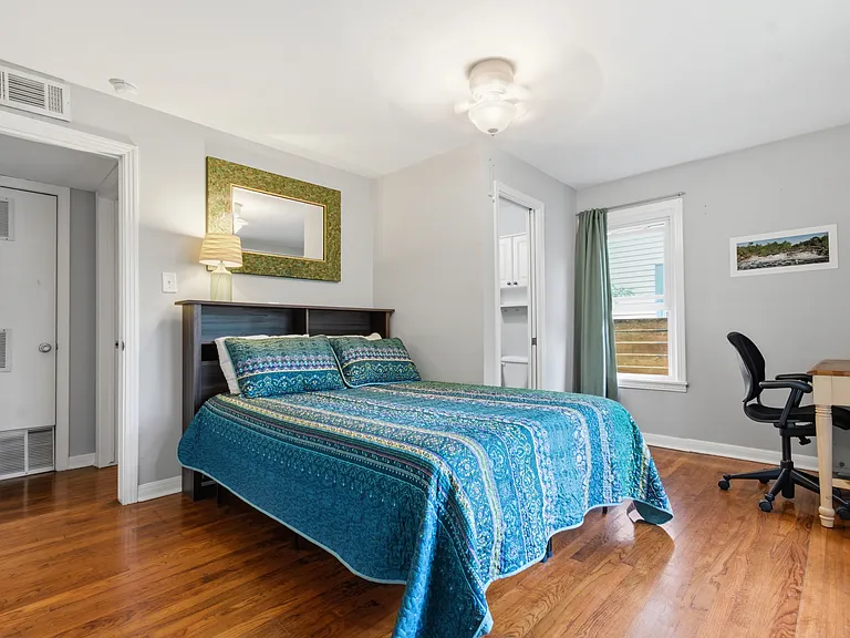 1806 Justin Ln #A — Photo 20