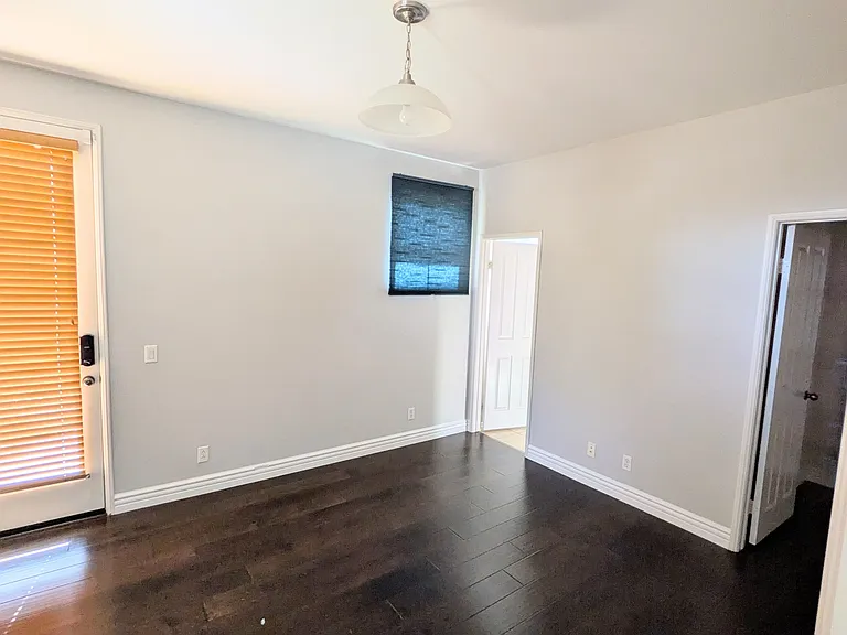 1401 University Cir — Photo 17