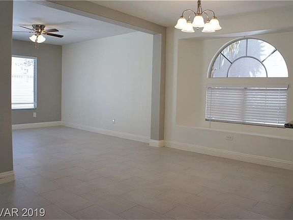 2nd image of 3423 Bankside Dr