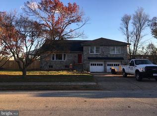 630 Cheswick Rd, Philadelphia, PA 19128