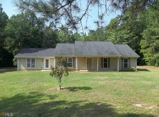 225 Ground Hog Dr, Greenville, GA 30222