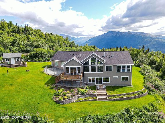 2nd image of 12850 Golden Eagle Dr