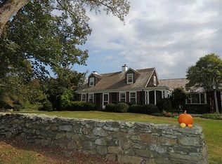 660 W Main Rd, Little Compton, RI 02837