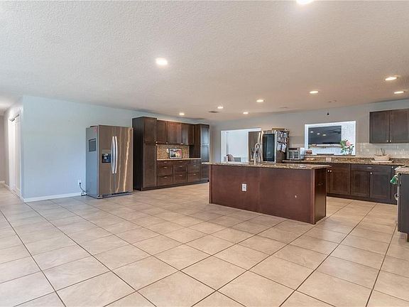 2nd image of 12705 PARK BOULEVARD