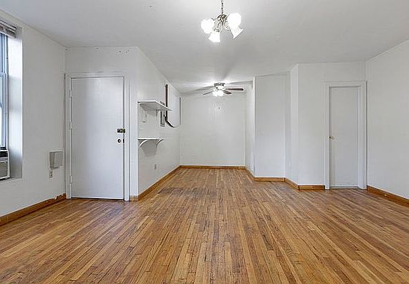 4th image of 41-10 29th St #2