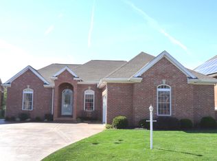2103 Championship Dr, Evansville, IN 47725