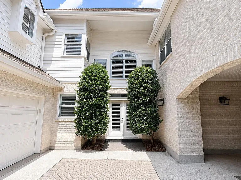 18 Doeskin Pl — Photo 6