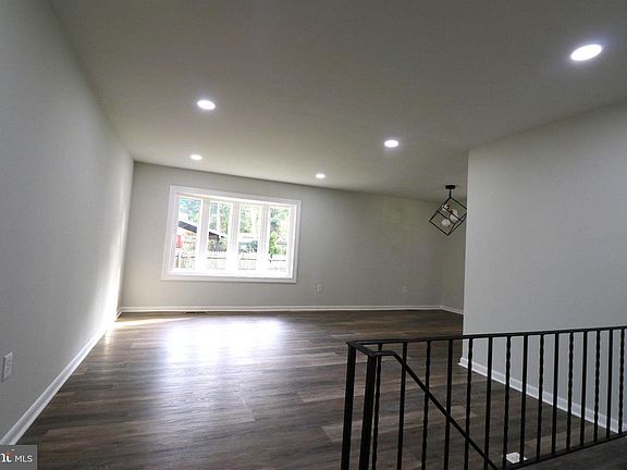 4th image of 8917 2nd St
