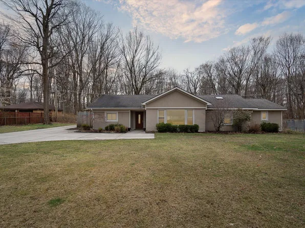 21545 Power Rd, Farmington Hills, MI 48336