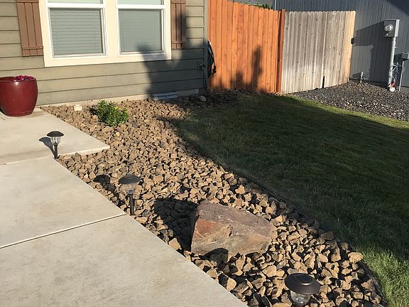 3rd image of 2264 Crab Apple Cir