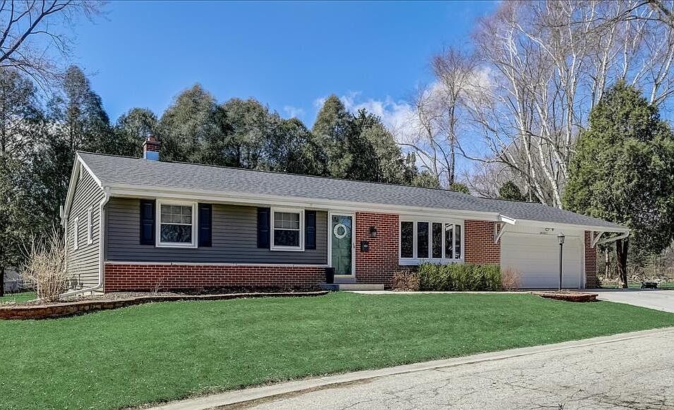 1st image of W56N817 Meadow Ln